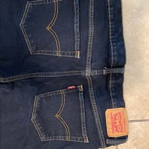 LEVI’s 501 jeans
